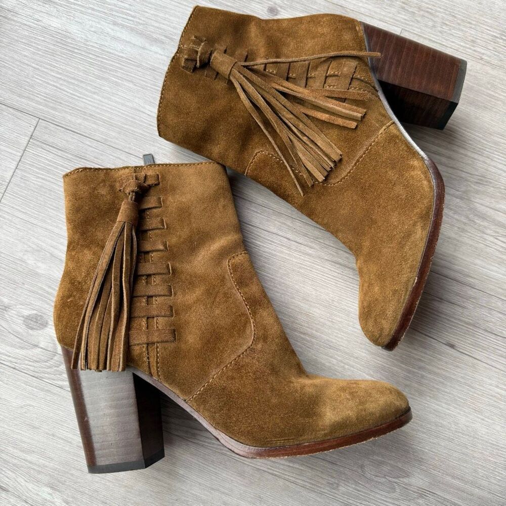 Frye Myra Tassel Boots block heel and side tassels Size 6